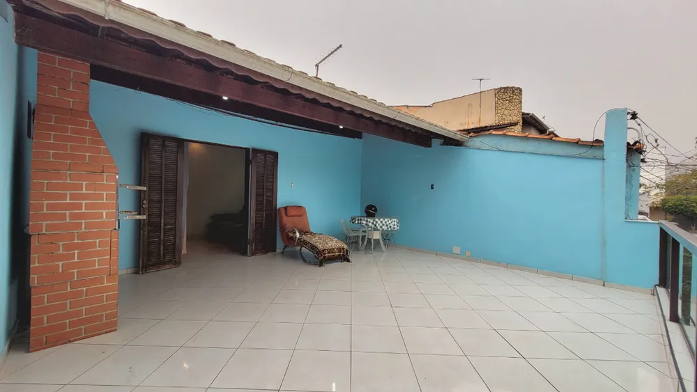 Casa, 3 quartos, 195 m² - Foto 2
