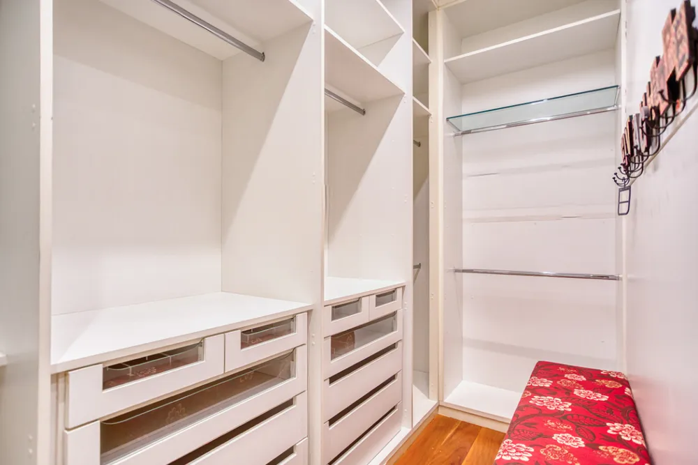 Apartamento, 3 quartos, 300 m² - Foto 1