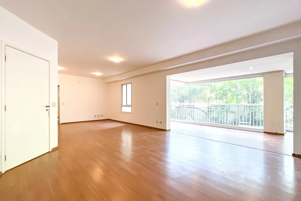 Apartamento, 3 quartos, 150 m² - Foto 1