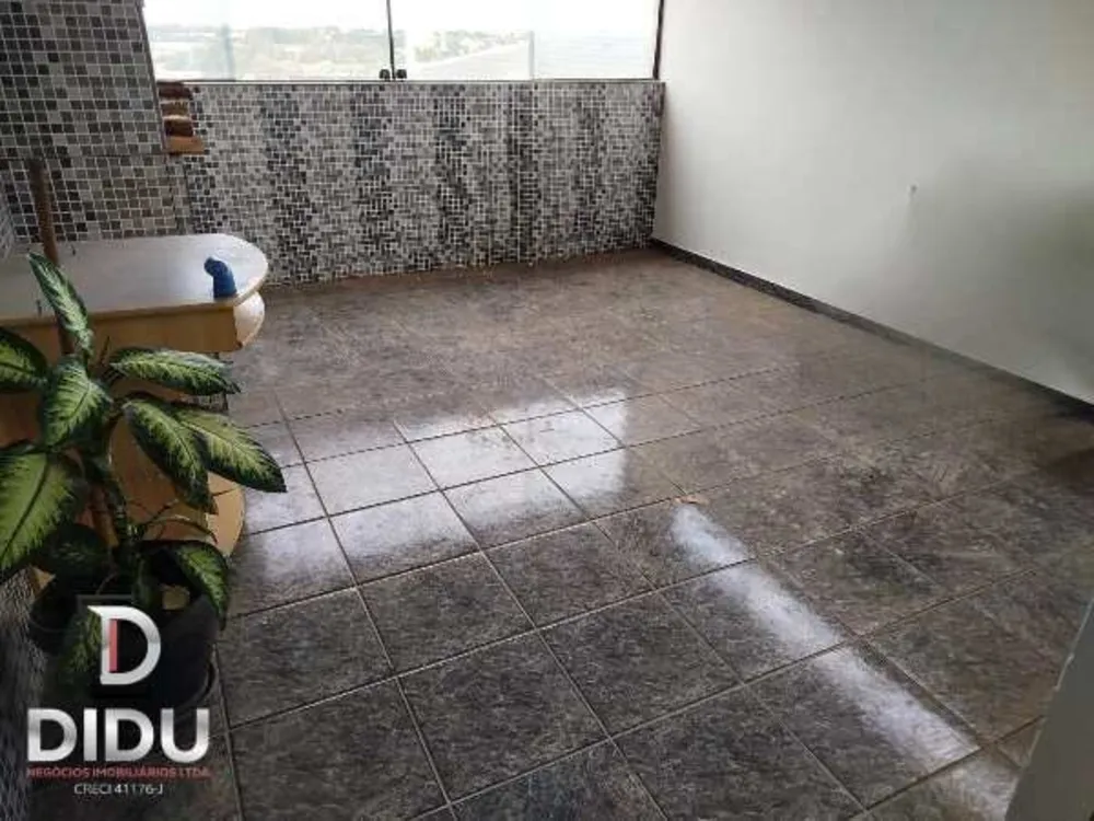 Casa, 4 quartos, 200 m² - Foto 1