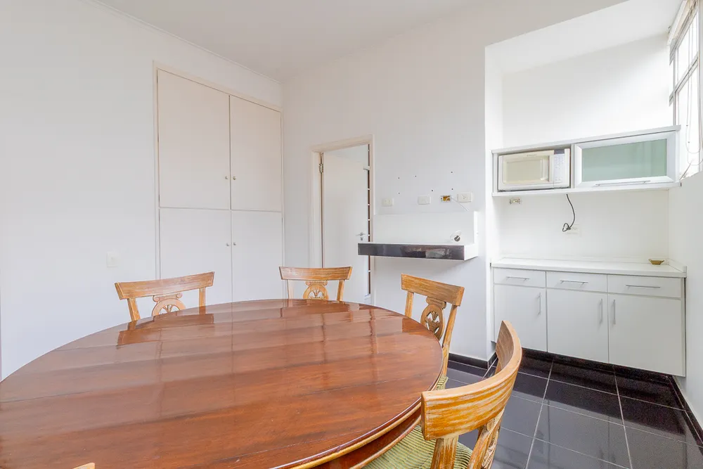 Apartamento, 3 quartos, 272 m² - Foto 2
