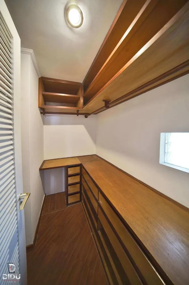 Apartamento, 4 quartos, 215 m² - Foto 11
