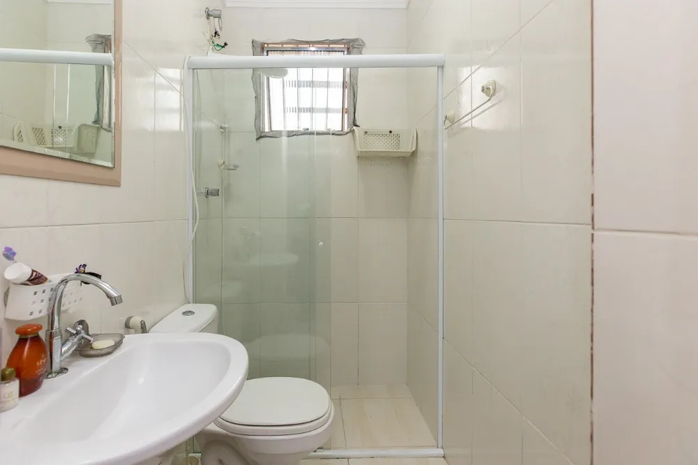 Casa, 4 quartos, 131 m² - Foto 1
