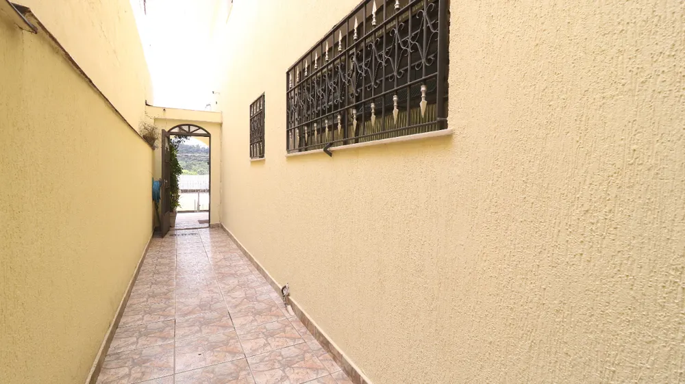 Casa, 3 quartos, 190 m² - Foto 2