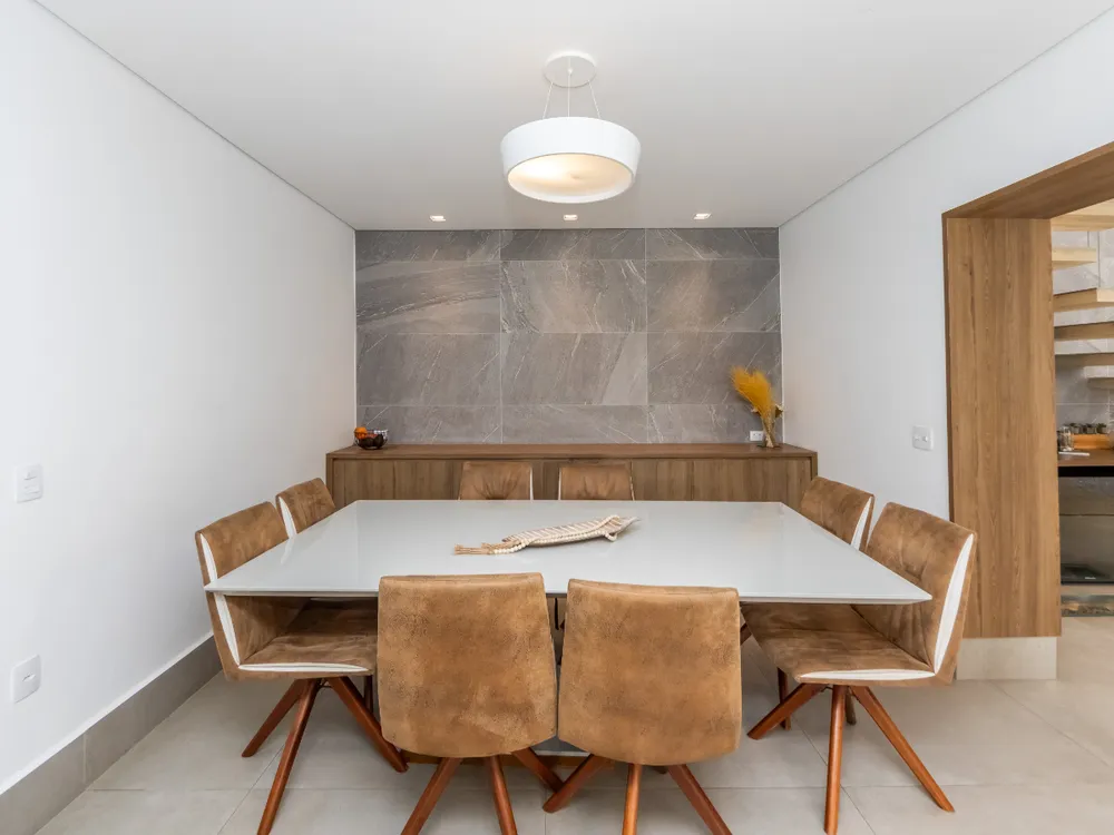 Casa, 4 quartos, 319 m² - Foto 1