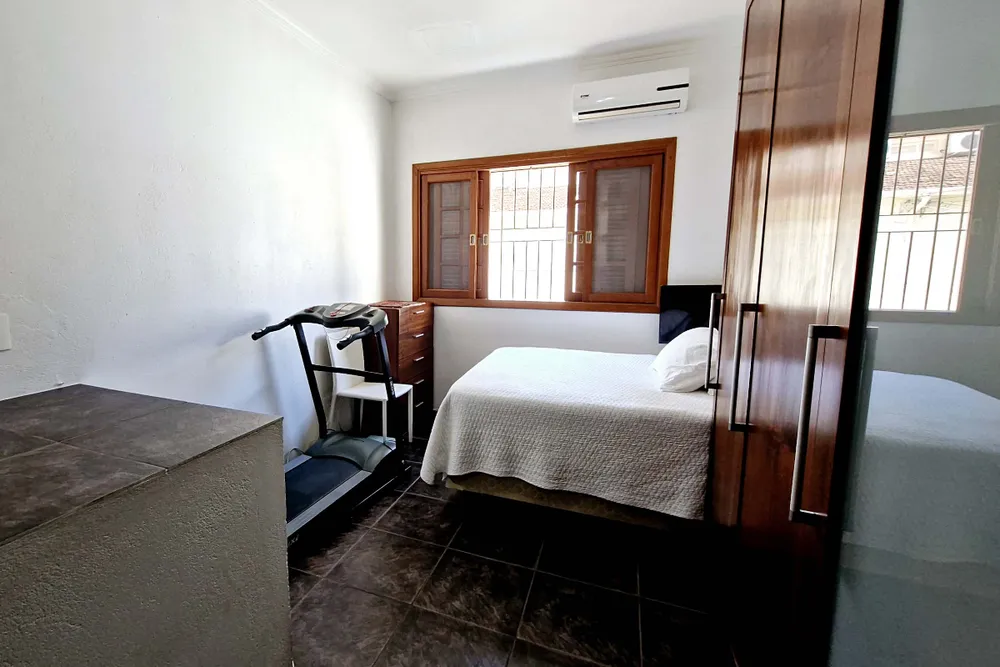 Casa, 3 quartos, 215 m² - Foto 3