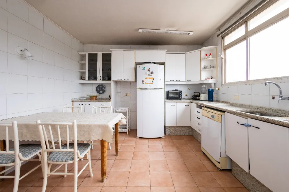 Casa, 5 quartos, 256 m² - Foto 6