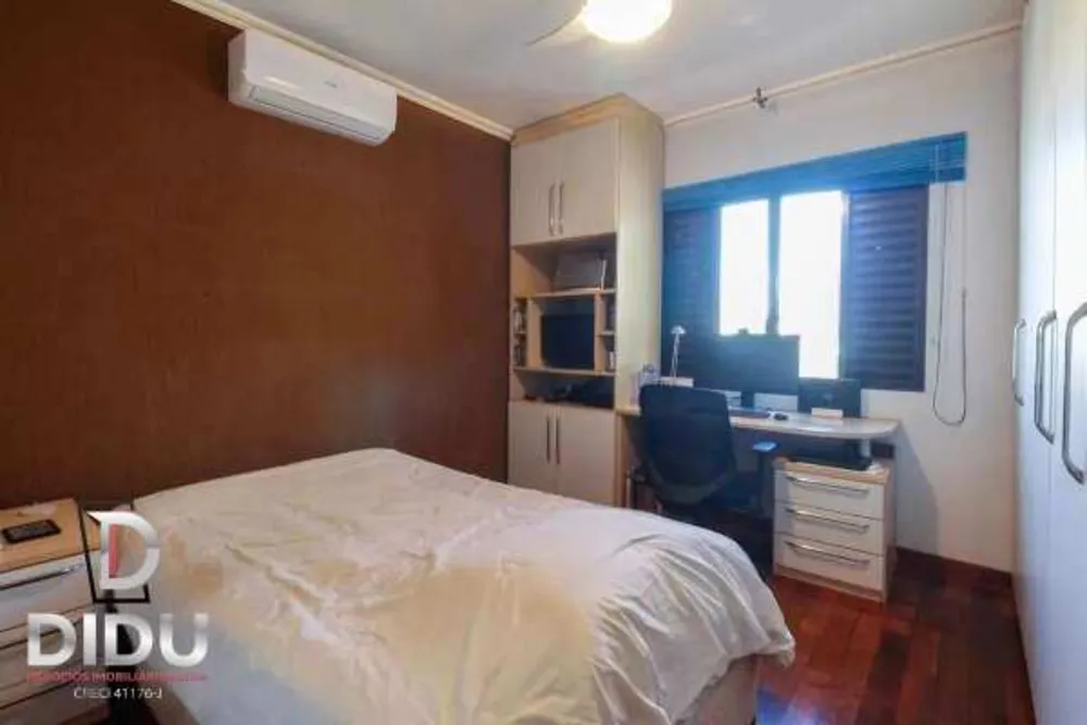 Casa, 3 quartos, 237 m² - Foto 3