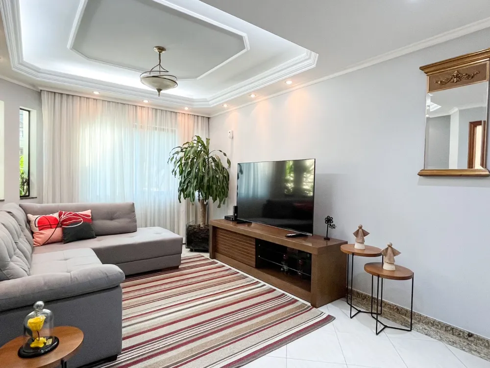 Casa, 4 quartos, 200 m² - Foto 2