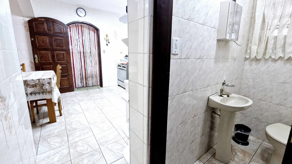 Casa, 3 quartos, 226 m² - Foto 1