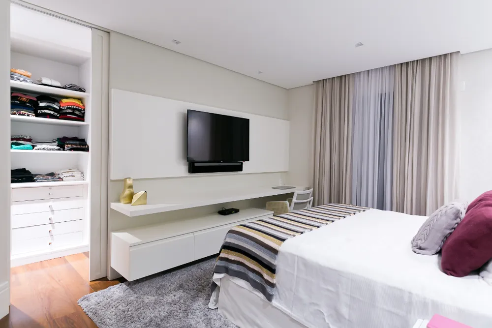 Apartamento, 3 quartos, 300 m² - Foto 2