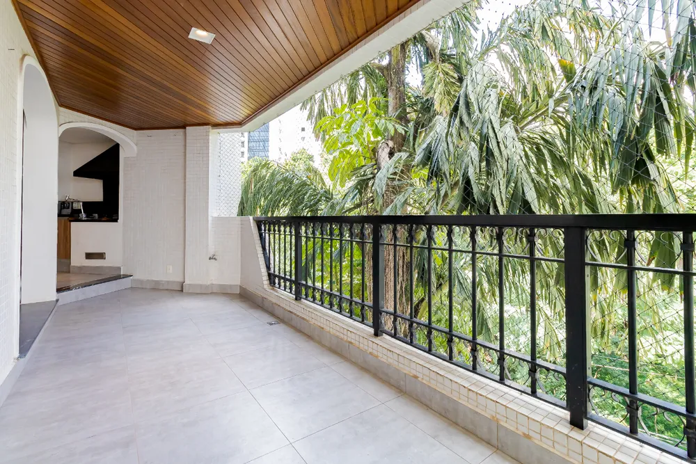 Apartamento, 3 quartos, 300 m² - Foto 1