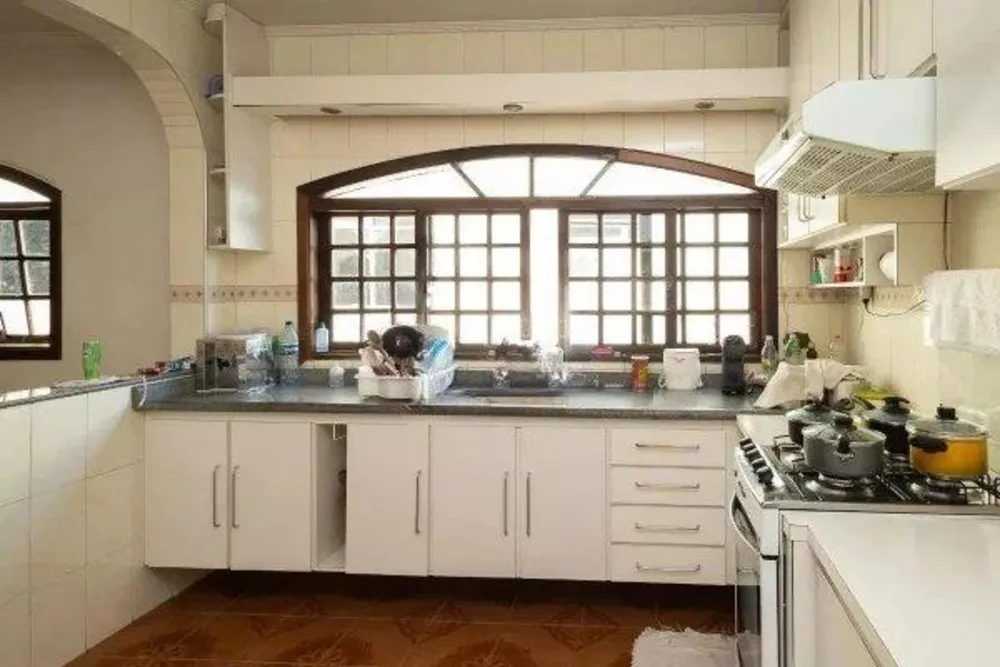 Casa, 3 quartos, 220 m² - Foto 2