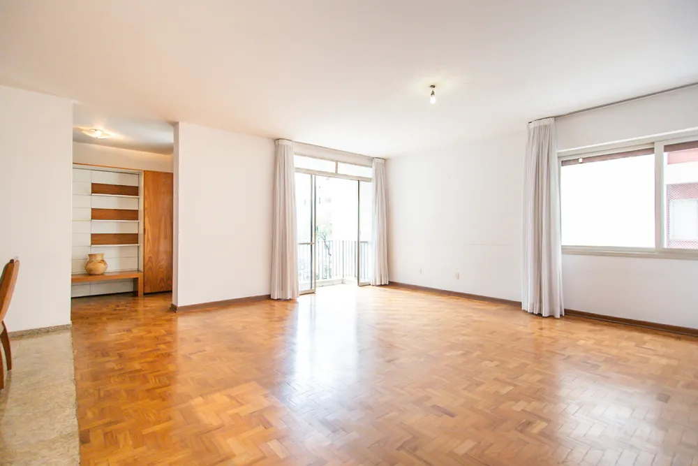 Apartamento, 3 quartos, 216 m² - Foto 2