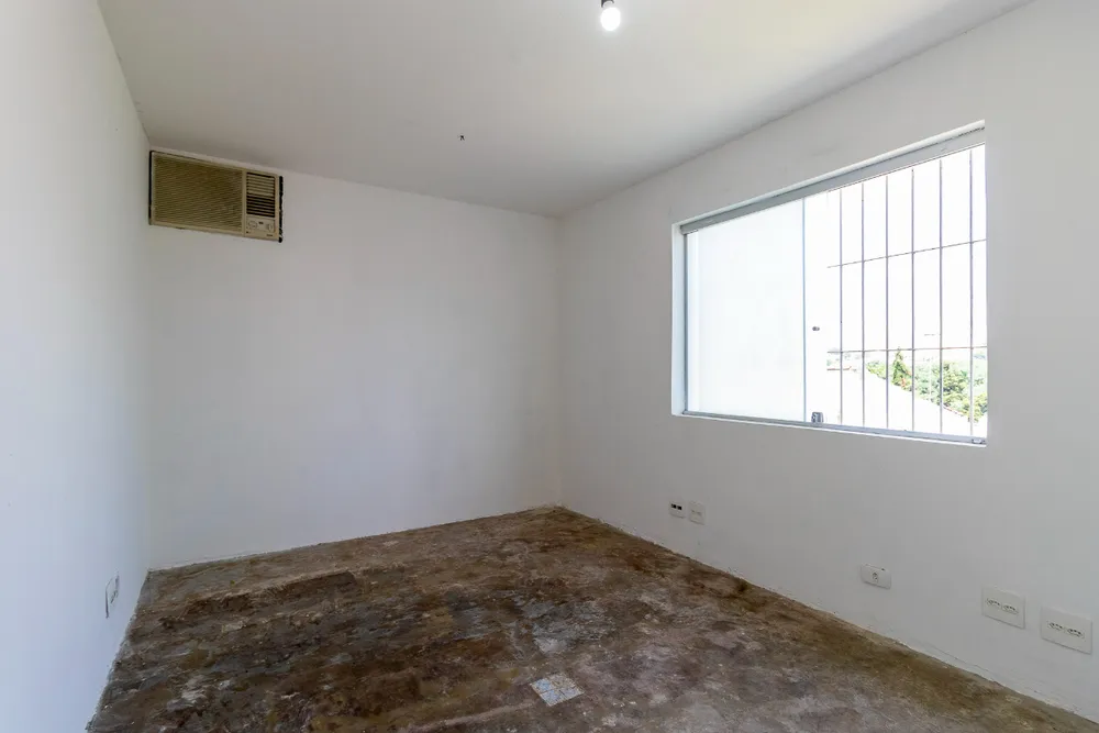Casa, 3 quartos, 240 m² - Foto 10