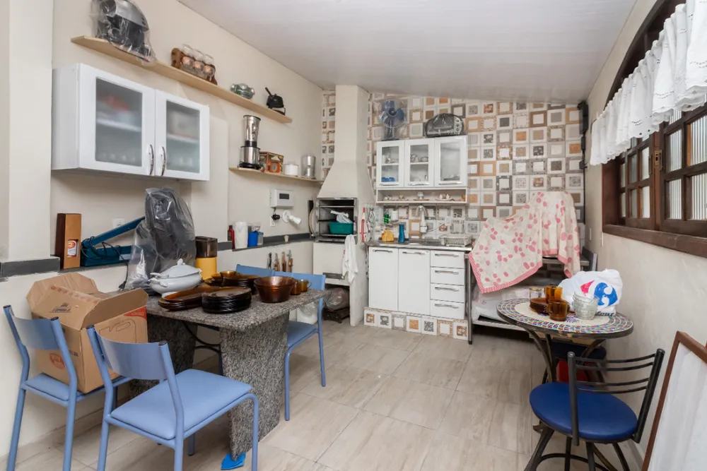 Casa, 3 quartos, 157 m² - Foto 2