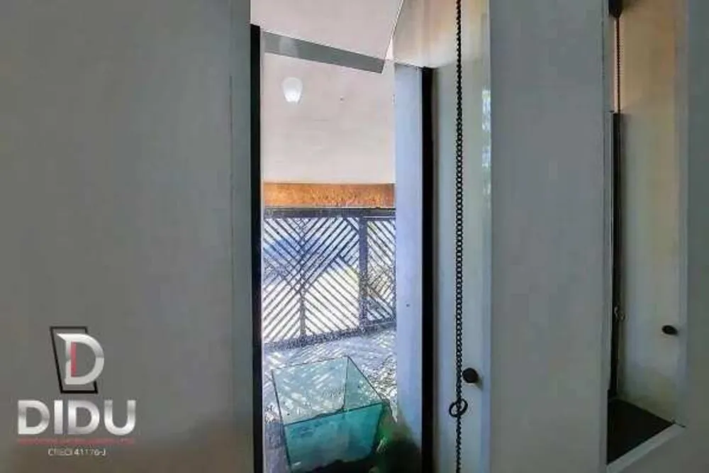 Casa, 3 quartos, 236 m² - Foto 3