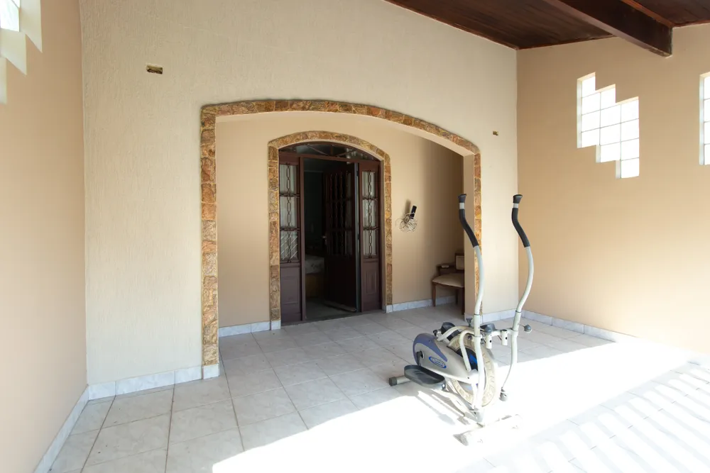 Casa, 3 quartos, 210 m² - Foto 3