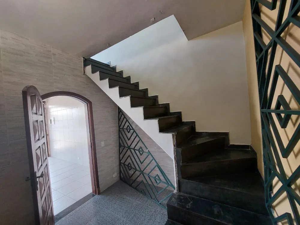 Casa, 2 quartos, 196 m² - Foto 1