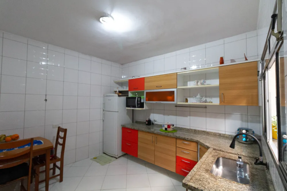 Casa, 4 quartos, 268 m² - Foto 1