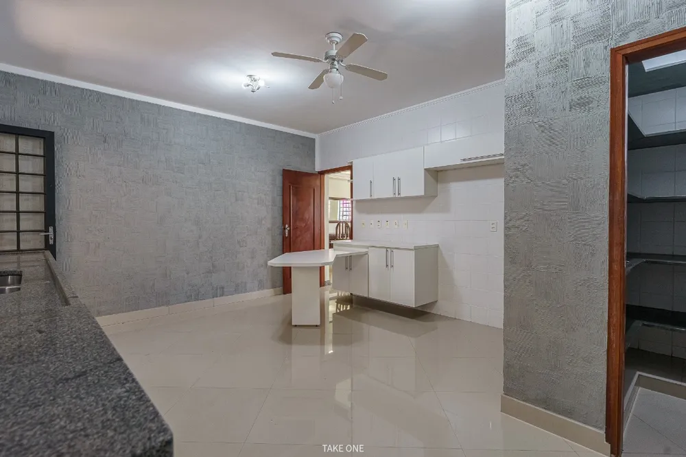 Apartamento, 3 quartos, 411 m² - Foto 1
