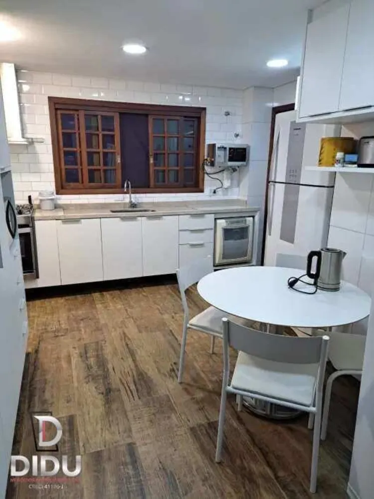 Apartamento, 3 quartos, 231 m² - Foto 10