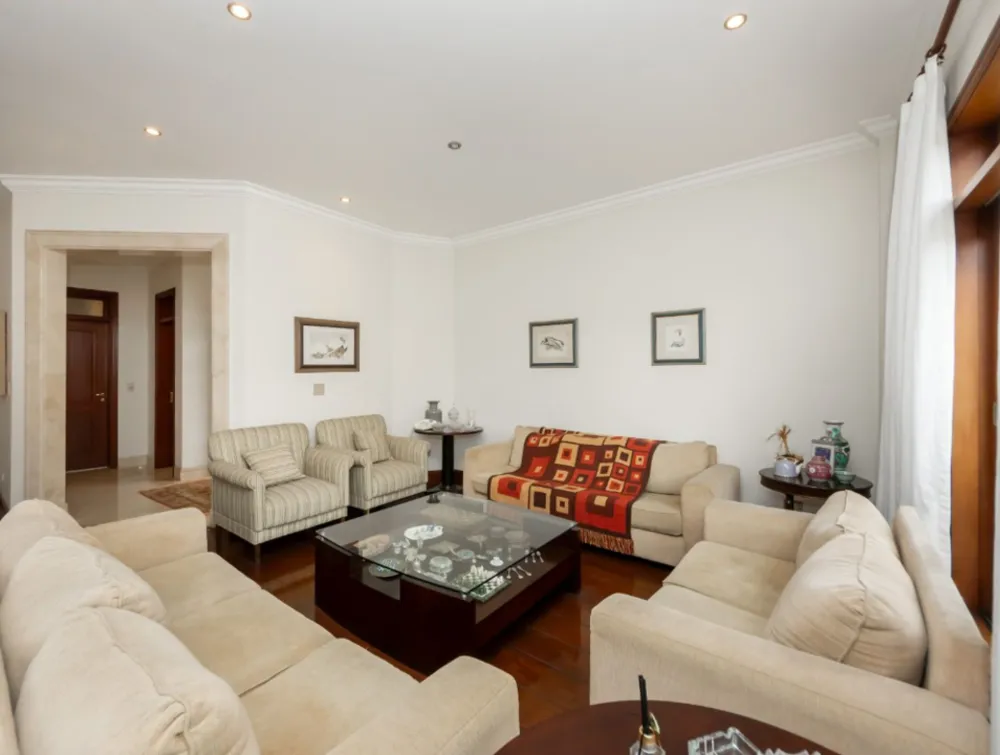 Casa, 4 quartos, 600 m² - Foto 2