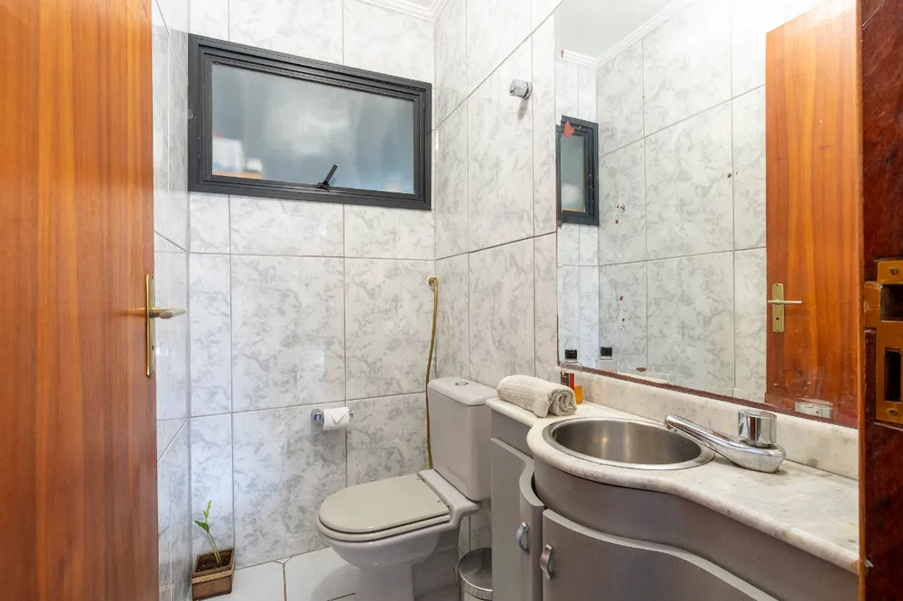 Casa, 3 quartos, 242 m² - Foto 4