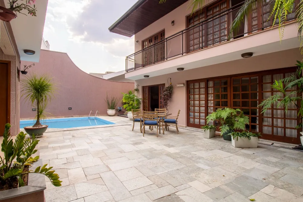Casa, 8 quartos, 462 m² - Foto 2