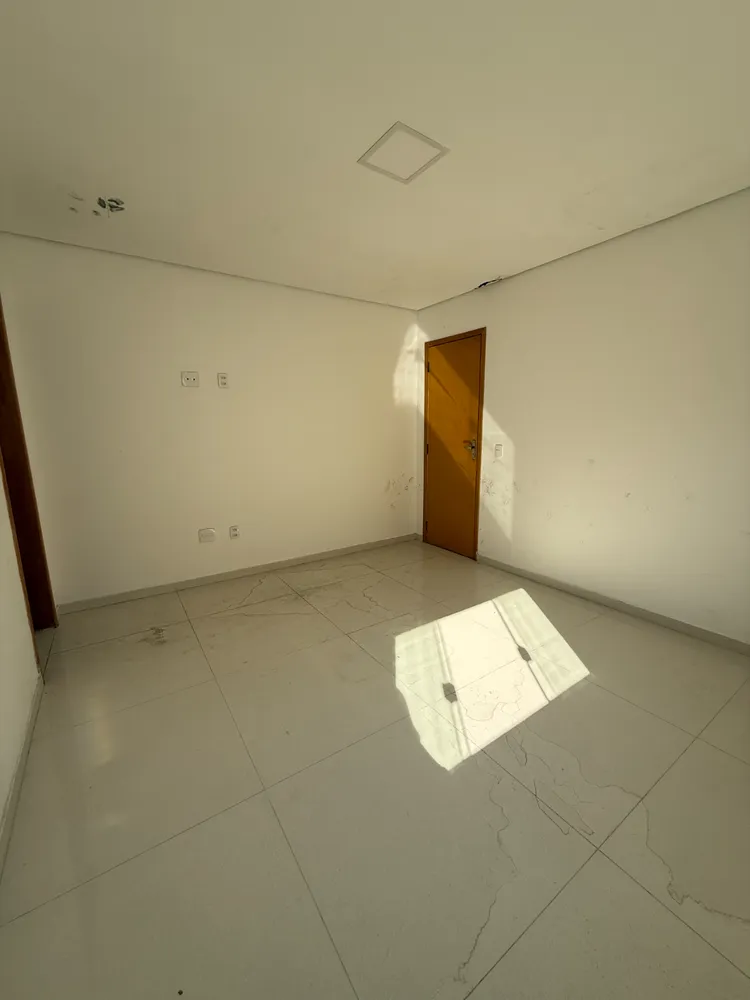 Casa, 4 quartos, 200 m² - Foto 2