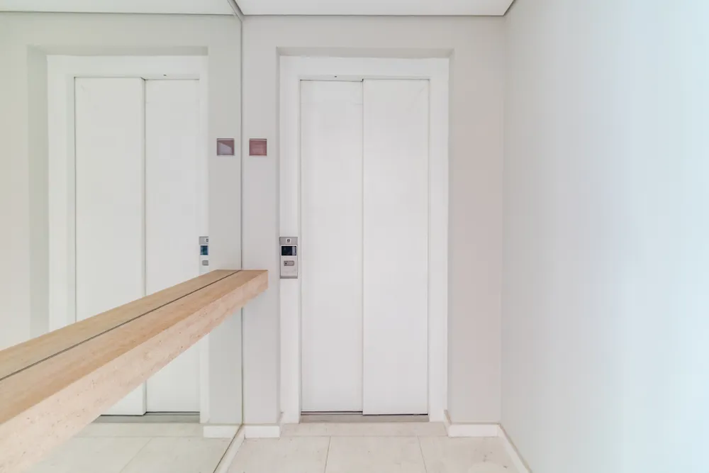 Apartamento, 3 quartos, 335 m² - Foto 1