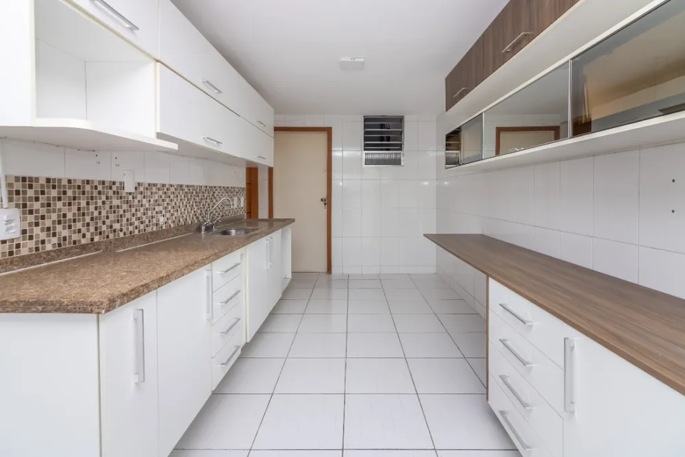 Casa, 3 quartos, 191 m² - Foto 2