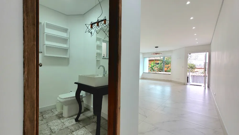Casa, 3 quartos, 253 m² - Foto 1