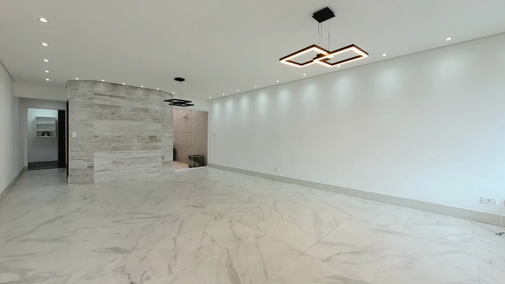 Casa, 3 quartos, 253 m² - Foto 1