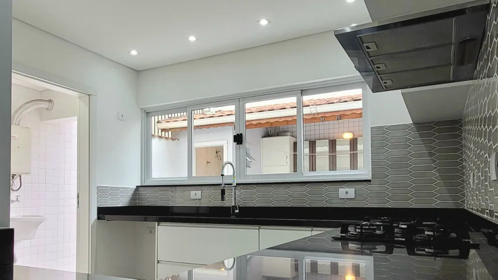 Casa, 3 quartos, 253 m² - Foto 11