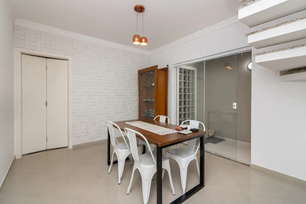 Casa, 3 quartos, 205 m² - Foto 3