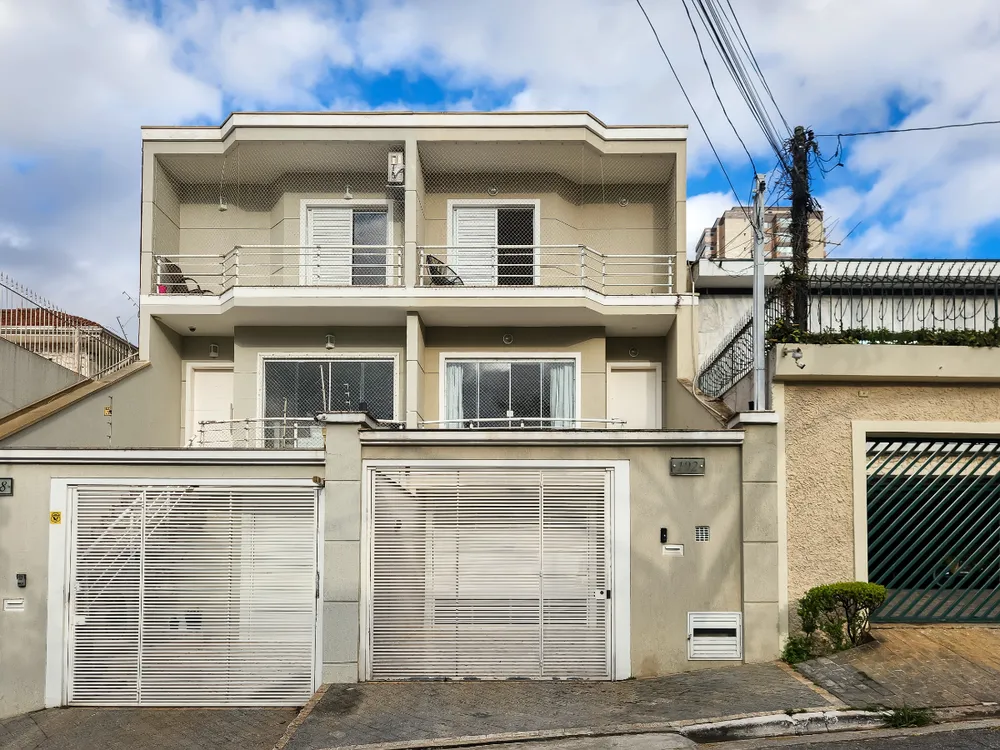 Casa, 3 quartos, 205 m² - Foto 1