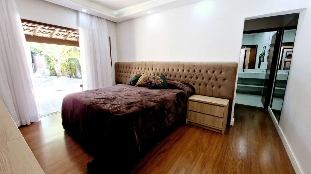 Casa, 4 quartos, 285 m² - Foto 10
