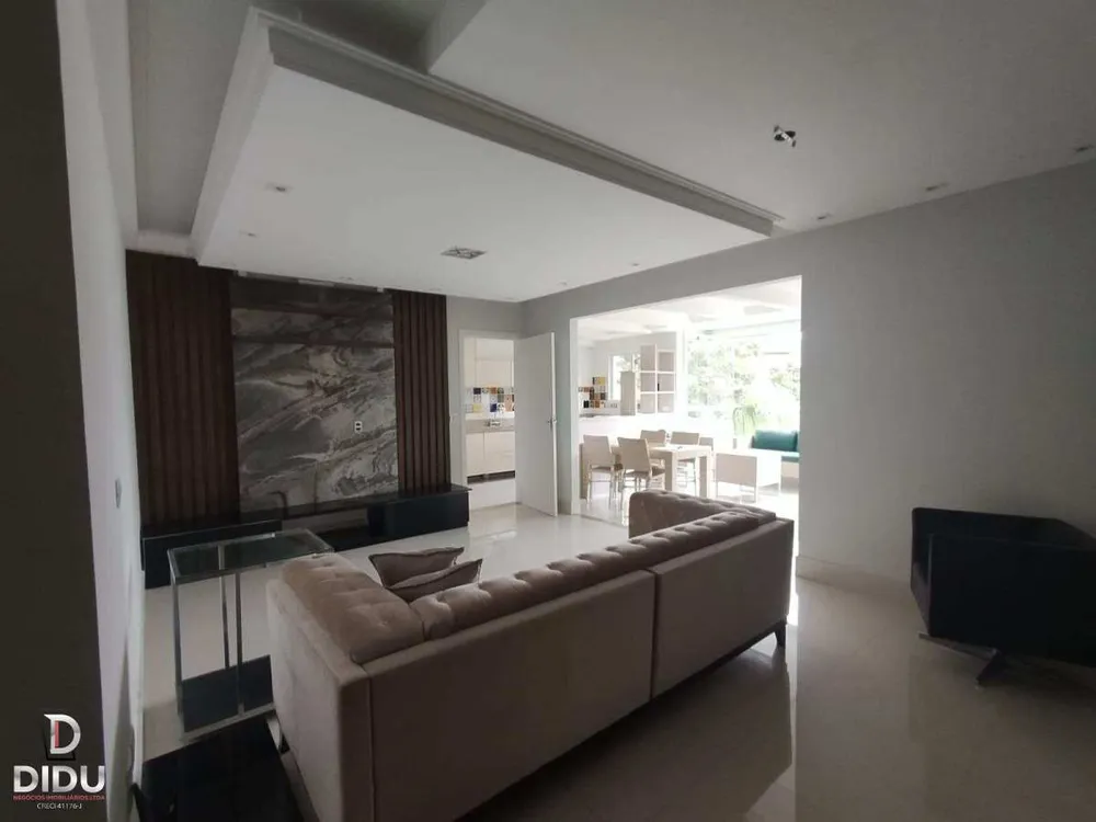 Apartamento, 3 quartos, 132 m² - Foto 1