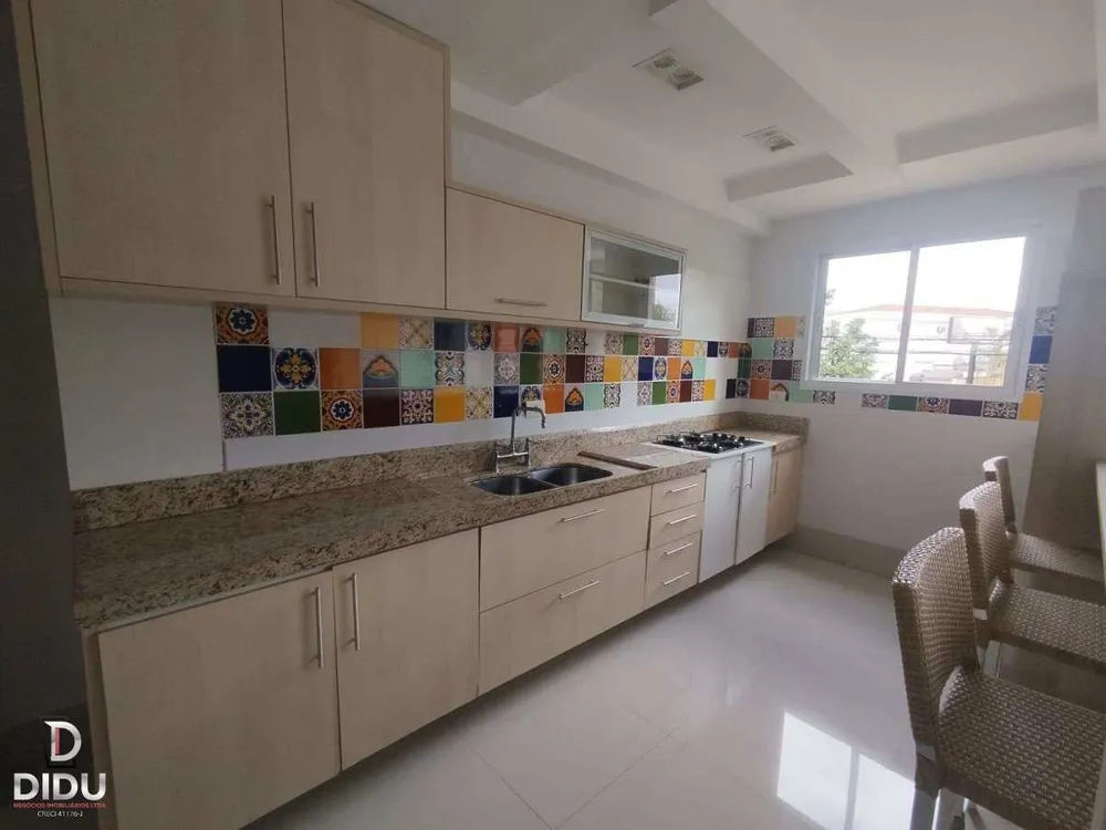 Apartamento, 3 quartos, 132 m² - Foto 2