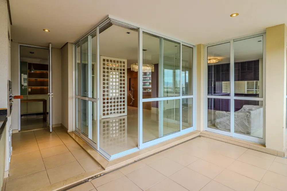Apartamento, 3 quartos, 192 m² - Foto 2