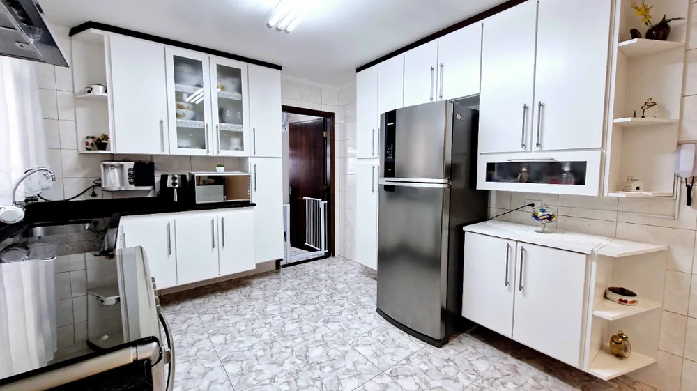 Casa, 3 quartos, 250 m² - Foto 4