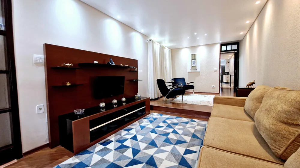 Casa, 3 quartos, 250 m² - Foto 2