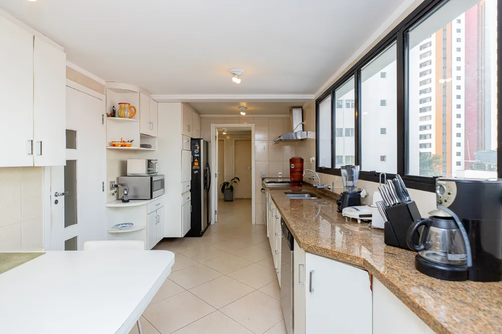 Apartamento, 4 quartos, 200 m² - Foto 5