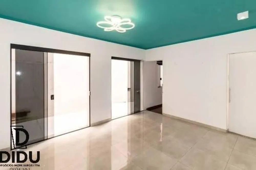 Casa, 4 quartos, 375 m² - Foto 1