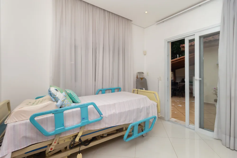 Casa, 4 quartos, 210 m² - Foto 10