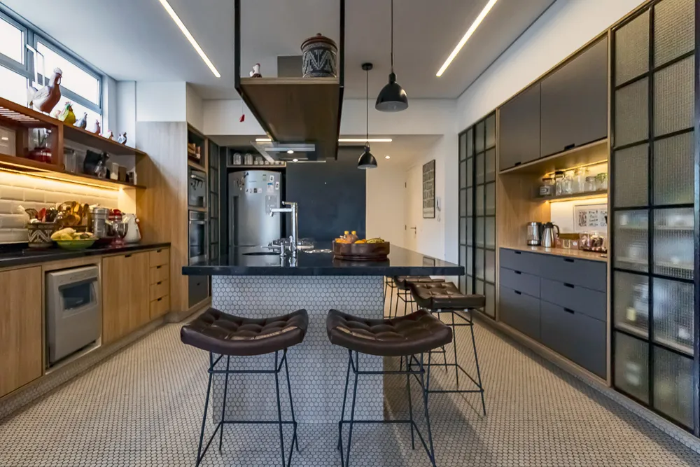 Apartamento, 3 quartos, 270 m² - Foto 1