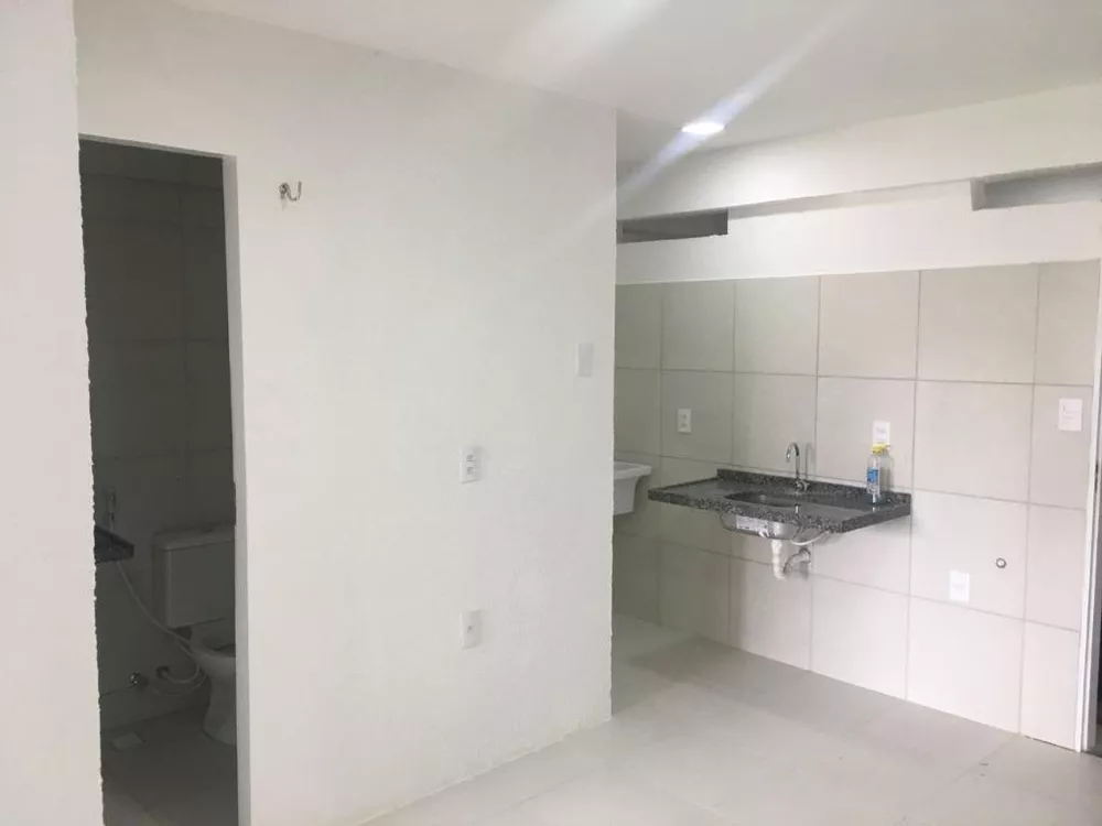 Apartamento para alugar com 2 quartos, 39m² - Foto 3