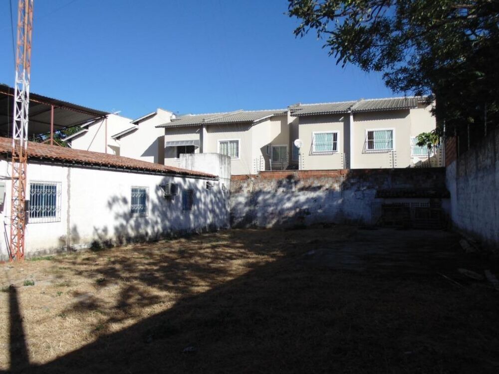 Terreno, 300 m² - Foto 2