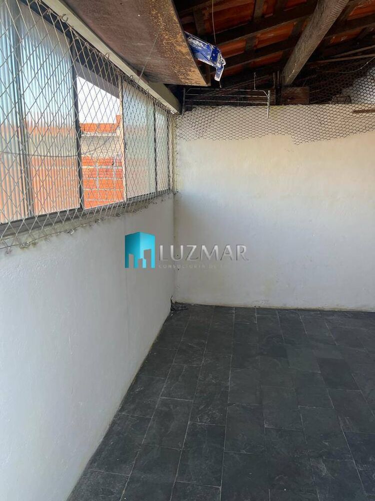 Casa, 6 quartos, 125 m² - Foto 3